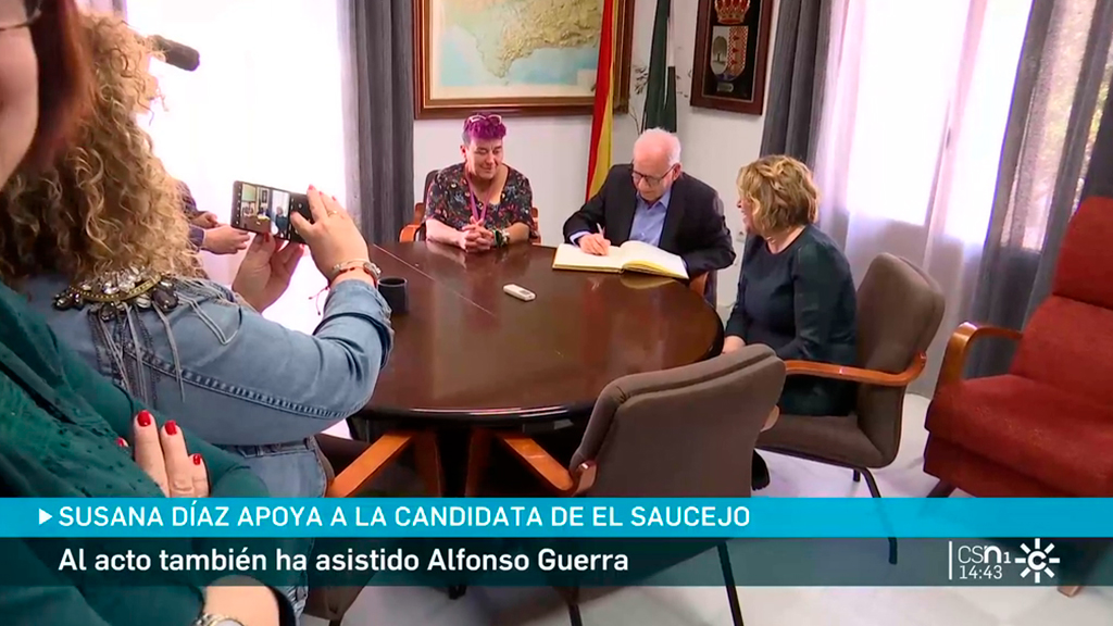 Susana Díaz Y Alfonso Guerra Apoyan A La Alcaldesa De El Saucejo De